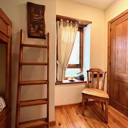 El Duplex De Espot - L'Amfitrionaアパートメント エクステリア 写真