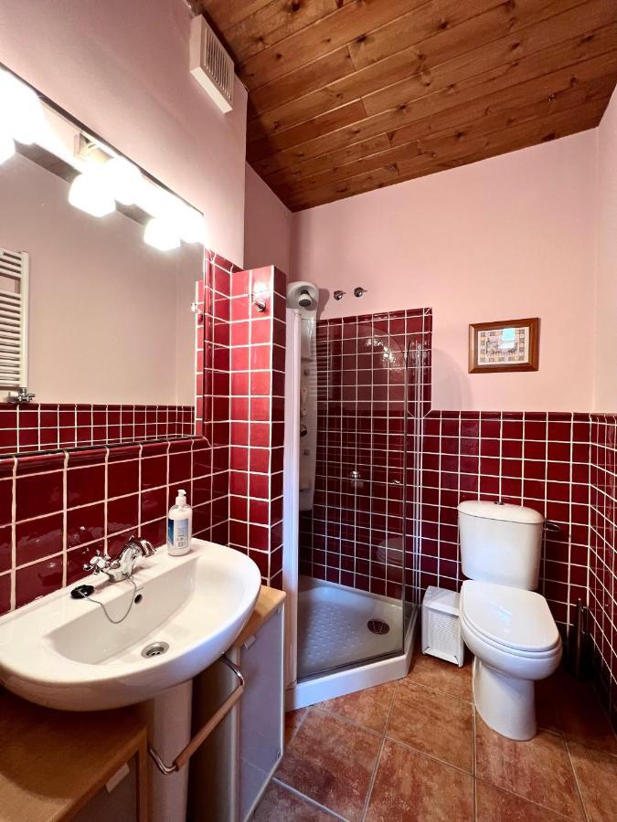 El Duplex De Espot - L'Amfitrionaアパートメント エクステリア 写真