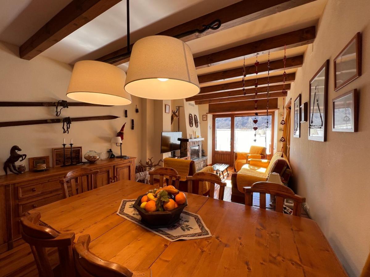 El Duplex De Espot - L'Amfitrionaアパートメント エクステリア 写真